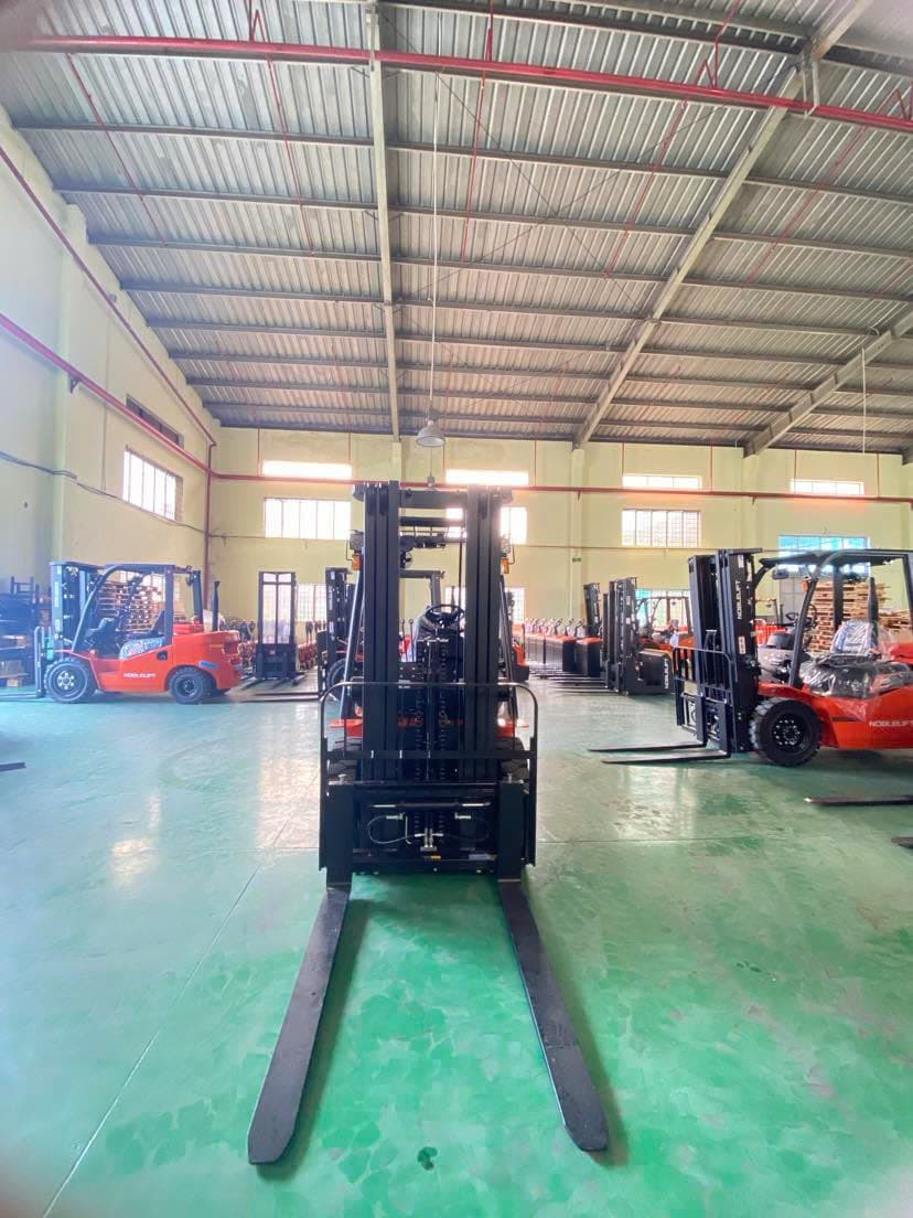 Forklift - CPCD25 Mast 4.5m - Selected Image