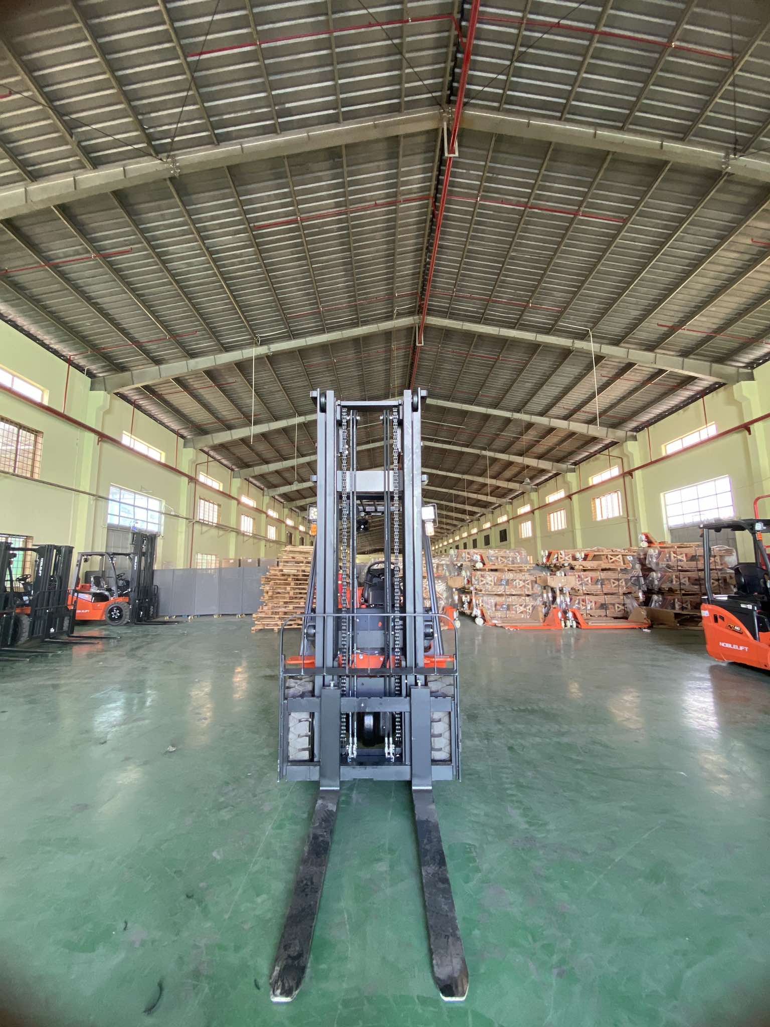 Forklift - CPD35 Mast 4.0m - Selected Image